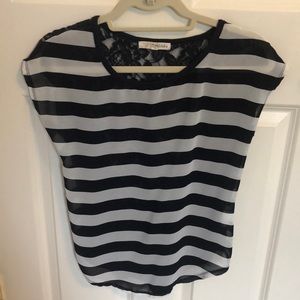 Striped top/blouse